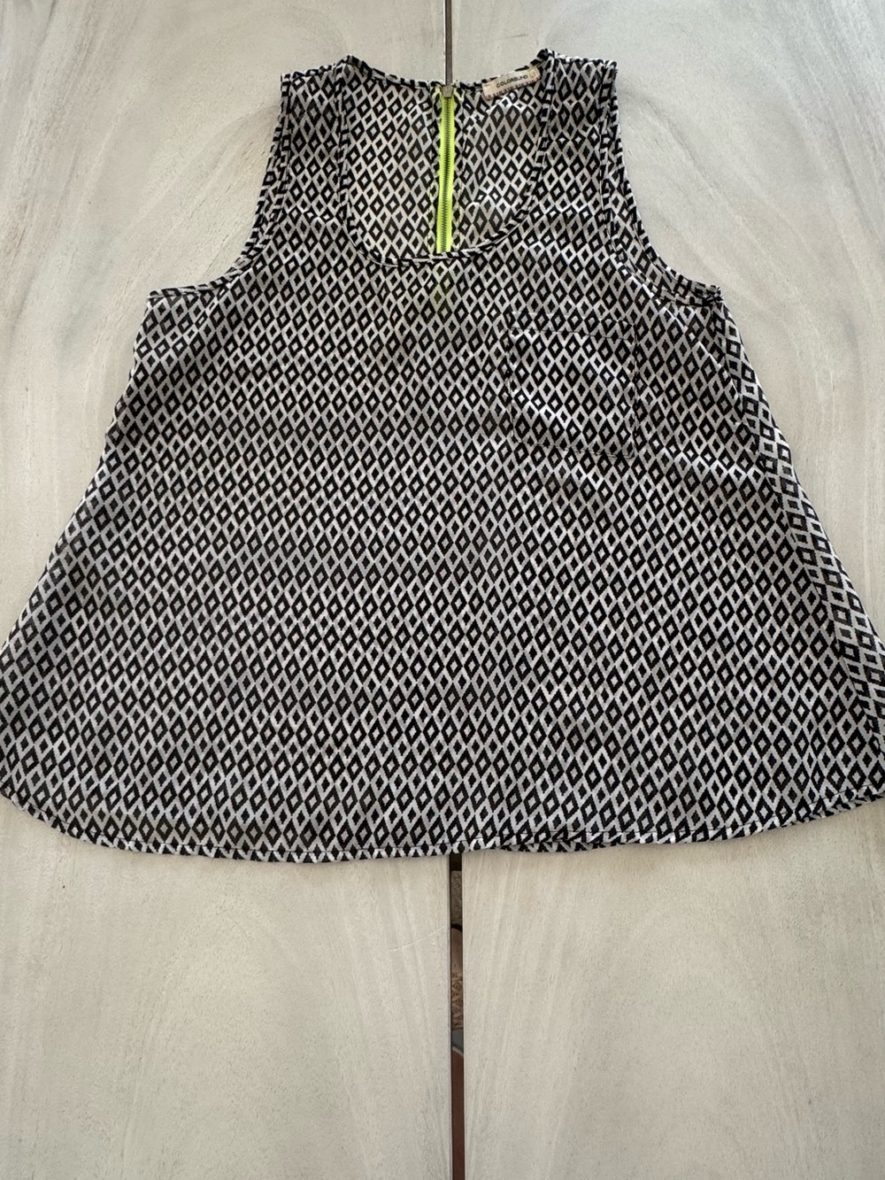 Women’s Colorblind Sleeveless Diamond Print Dress in Black and White Sz Lg